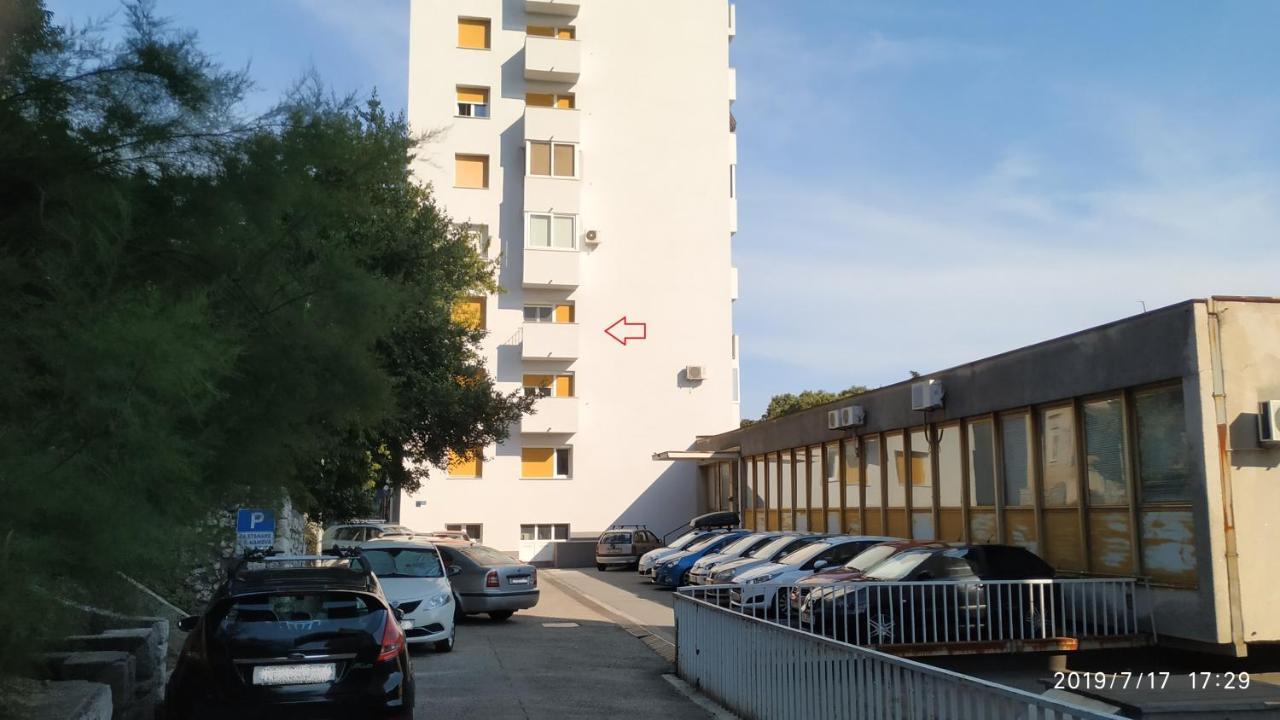 Apartment Rino****, 58M², 170M From The Beach غييكا المظهر الخارجي الصورة