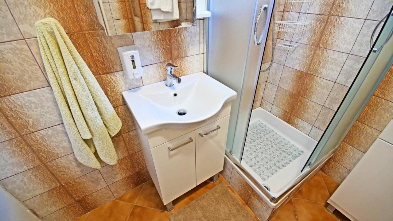 Apartment Rino****, 58M², 170M From The Beach غييكا المظهر الخارجي الصورة