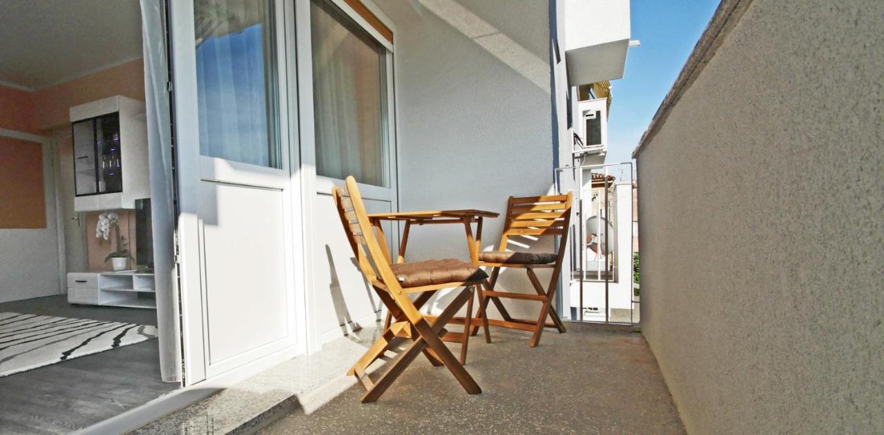 Apartment Rino****, 58M², 170M From The Beach غييكا المظهر الخارجي الصورة